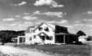 Twist-o-Hill Lodge