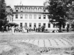 Breadloaf Inn, Alumni Bay