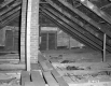 Shelc House, Attic