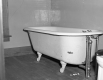 Shelc House, Upstairs Bathroom