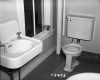 22 Maplewood Terrace, Second-Floor Bathroom