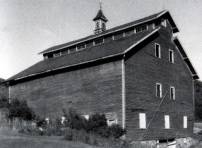 Monitor Barn