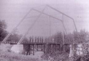Pratt Truss with Deck Truss Below