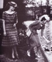 1940s Gloves and Pocketbook