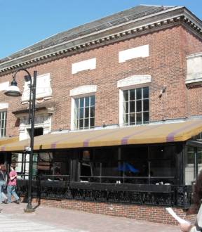 Colonial Revival