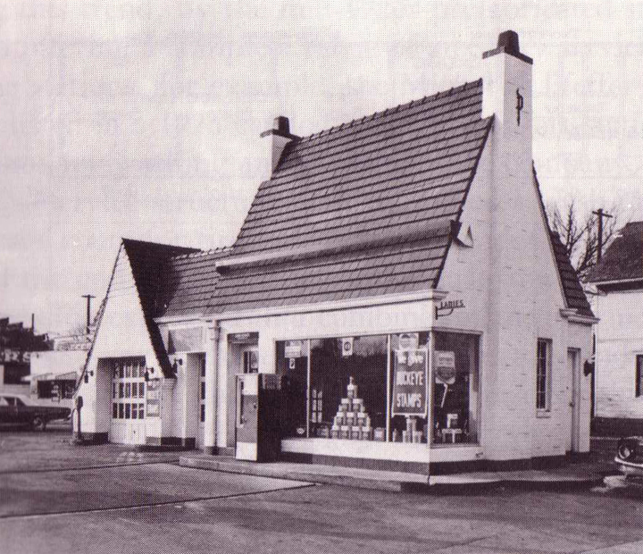 Puroil English Cottage Plus Service Bay