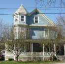 Queen Anne to Colonial Revival Transitional