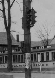 Mounted Traffic Signal