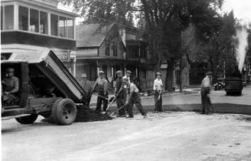 1930s Roadworking Equipment