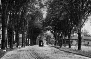 Streetcar on State Street in Montpelier